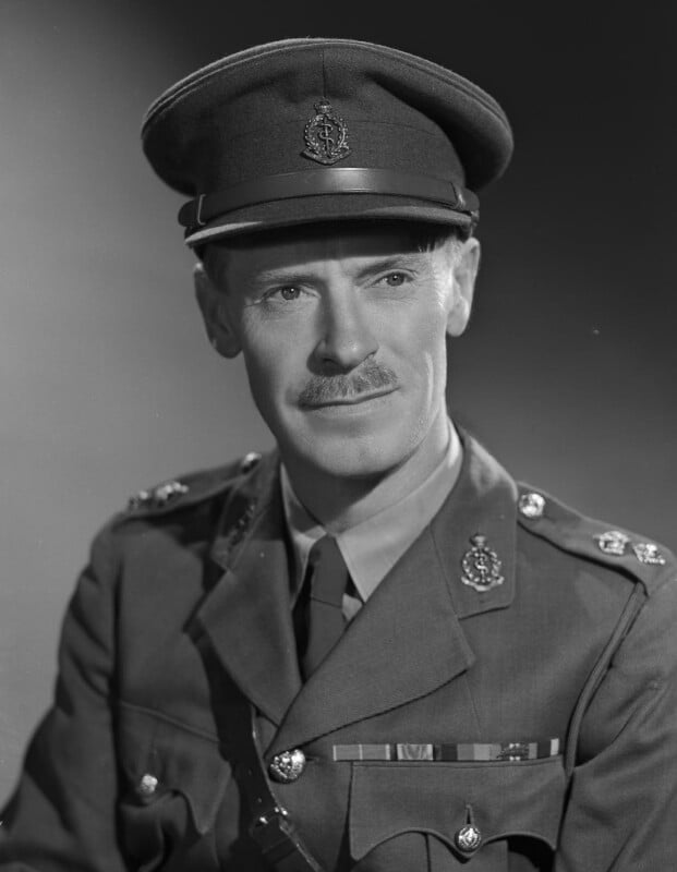 George Trevor Hankey Portrait Print – National Portrait Gallery Shop