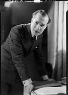 Neil Crawford NPG x11100