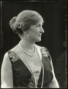 Leontine (née Levy), Lady Sassoon NPG x121716