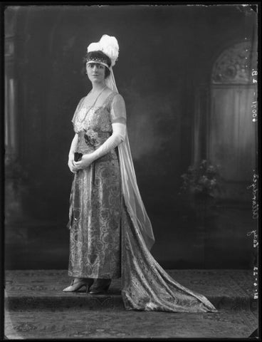 Elsie Elizabeth (née Stewart, later Goodfellow), Lady Allardyce NPG x121690