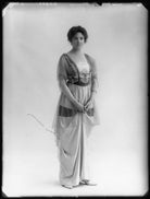 Dorothy Thomas NPG x103218