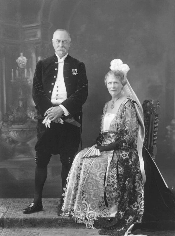 Sir reginald theodore blomfield; (anne) frances may blomfield (née burra) npg x18804