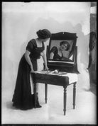 Margaret Chute as Mrs Cowper-Cowper in 'Lady Windermere's Fan' NPG x103959