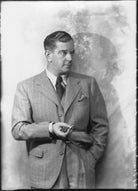 Leslie Banks NPG x26658
