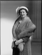 Hon. Mabel Nancy Mercer Ainscow (née Siddlely) NPG x97269