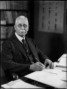 Sir Thomas Middleton NPG x152238