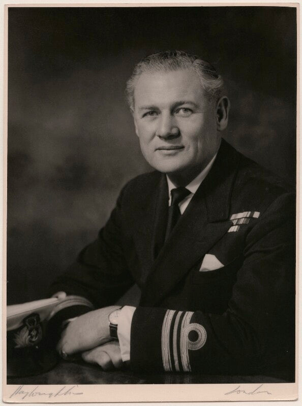 Ian clive macintyre npg x181203