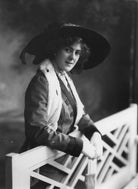 Dame (Esmerelda) Cicely Courtneidge NPG x18905