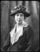 Hon. Grace Daphne Dunne (née Rendel) NPG x122925