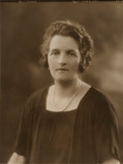 Lady Anna Davis-Goff (née Hassard) NPG x84235