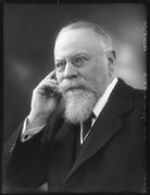 Sir (Henry) Seymour King, 1st Bt NPG x123499