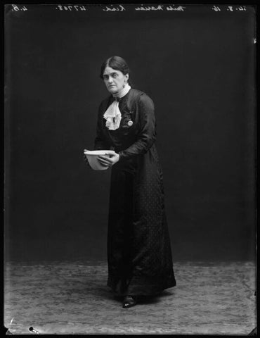 Marion Lind as Mrs Lippet in 'Daddy Long-Legs' NPG x103103