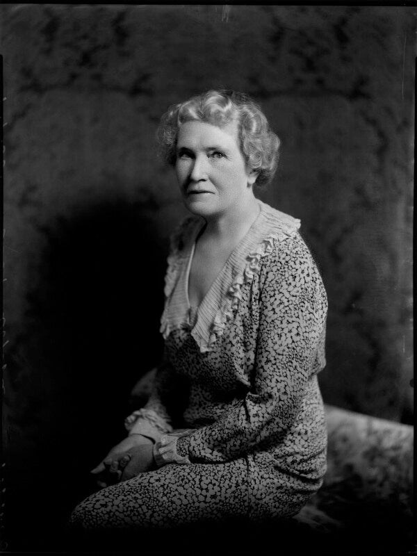 Violet ellen jessie (née lewis), lady argyle npg x151484