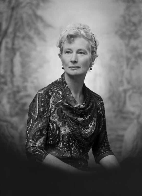 (isabella) helen mary muir npg x173466