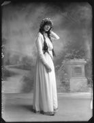 Julia James NPG x102110