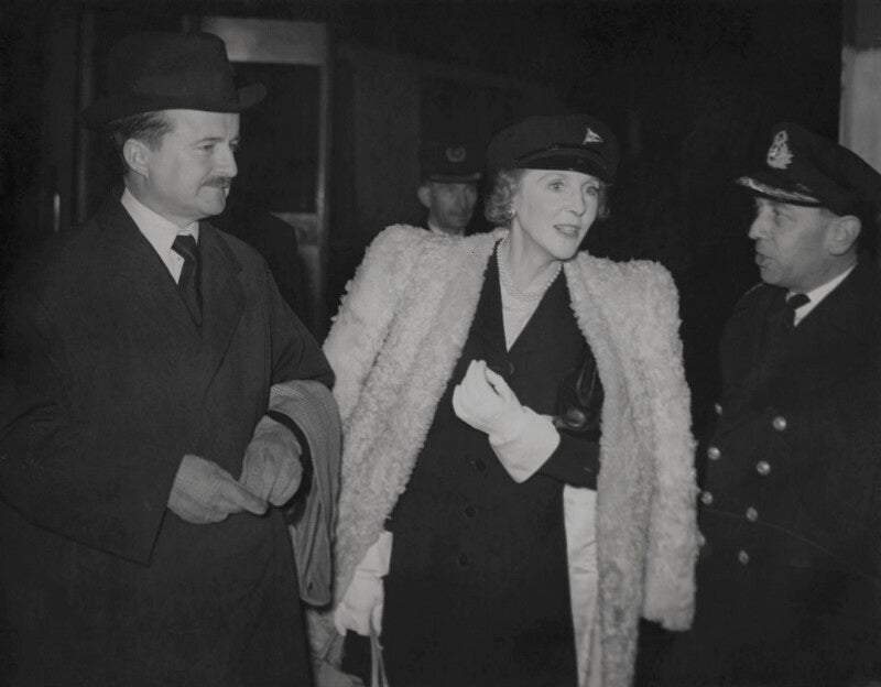 (alfred) duff cooper, 1st viscount norwich; lady diana cooper (diana (née manners), viscountess norwich) npg x184345