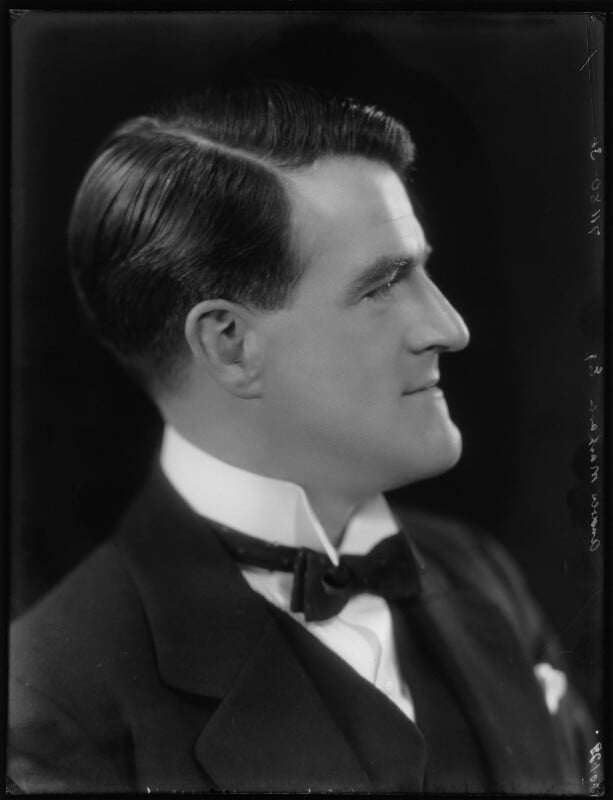 Andrew maclaren npg x124439