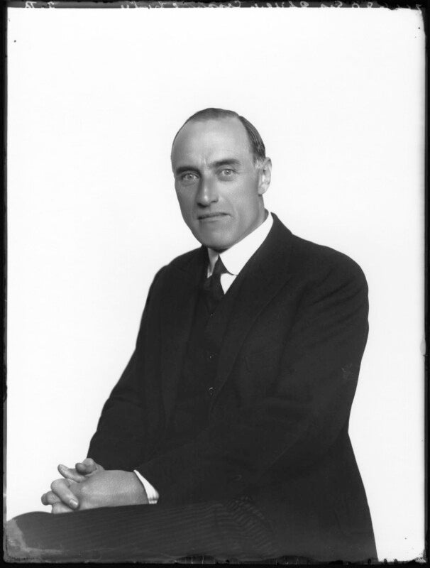 Philip cunliffe lister (né lloyd greame), 1st earl of swinton npg x34462