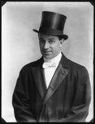 Fred Hobson Leslie NPG x103634