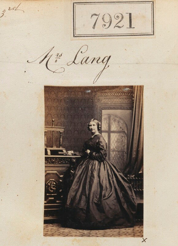 Mrs lang npg ax57760