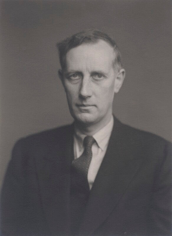 Colin henderson roberts npg x165300