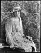 Madge Saunders NPG x101913