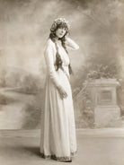 Julia James NPG x85567