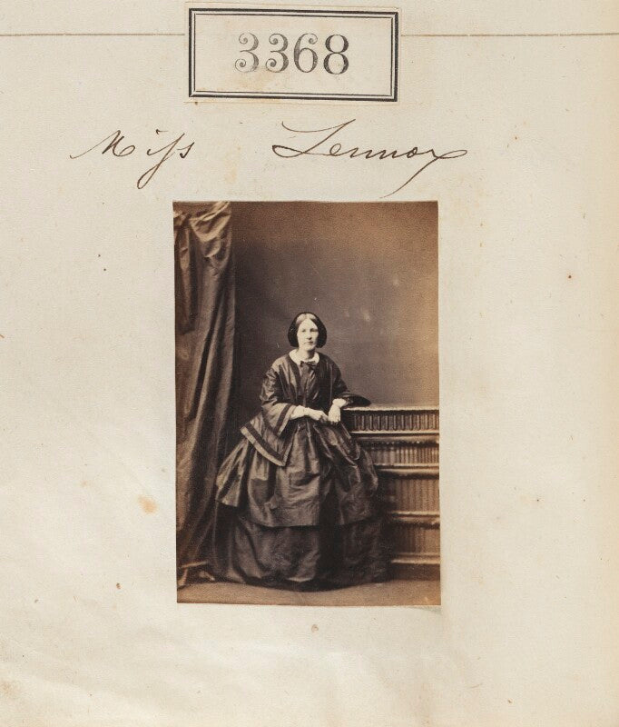 Miss lennox npg ax52765