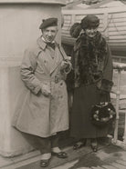 Sir Harry Lauder; Annie (née Vallance), Lady Lauder NPG x194434