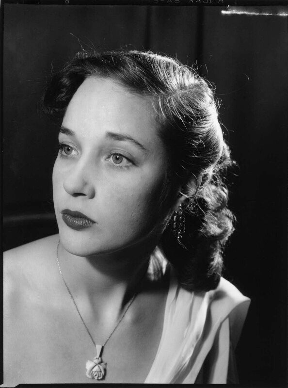 Sylvia syms npg x134805