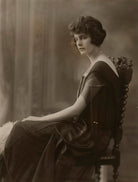 Moira Faith Lilian (née de Yarburgh-Bateson), Lady Chichester NPG x85555