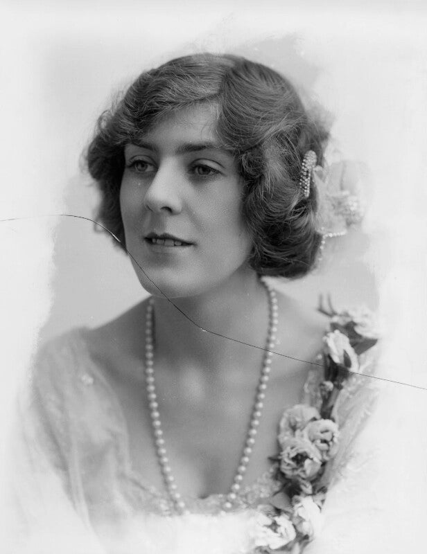 Dame (esmerelda) cicely courtneidge npg x19292