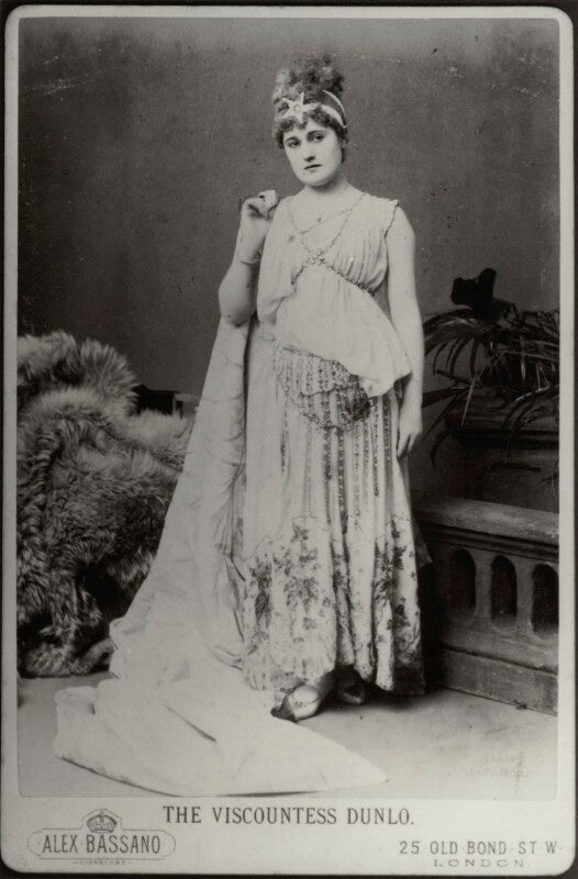 Belle bilton npg x152520