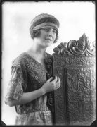 Nora Swinburne NPG x101313