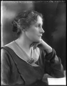 Mabel Gwendoline (née Mordey), Lady Chapman NPG x120052