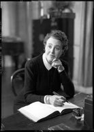 Noel Streatfeild NPG x93795