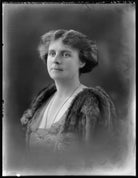 Elizabeth Gladys (née Langworthy), Viscountess Molesworth NPG x120965