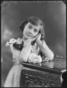 Cicely Maxwell NPG x101204