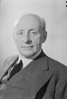 Charles McMoran Wilson, 1st Baron Moran NPG x23814