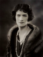 Vicomtesse Beatrice Buckingham de Sibour (née Selfridge) NPG x84765