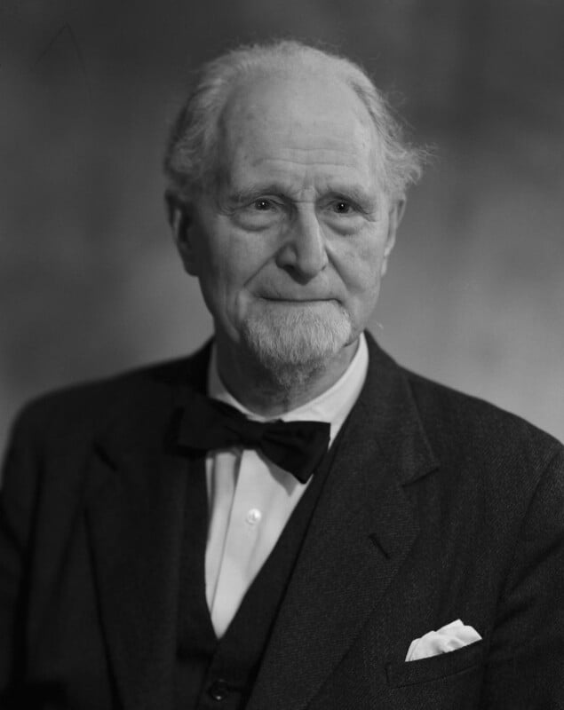 Alfred master npg x175156