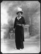 Ruth MacKay NPG x103062