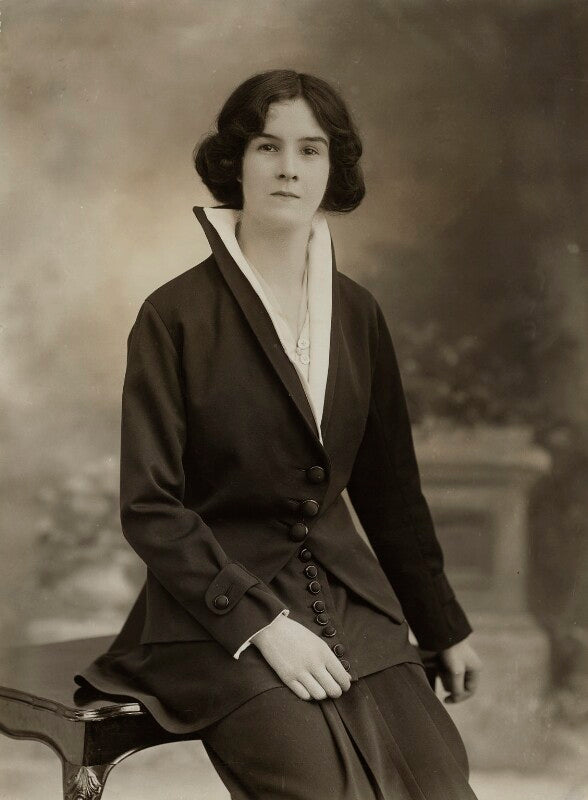 Molly lloyd npg x85146