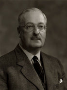 Gordon Bryson Kynoch NPG x170763