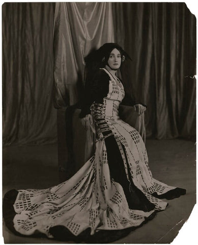 Lillah McCarthy as Ygraine in 'The Death of Tintagiles' NPG x196109