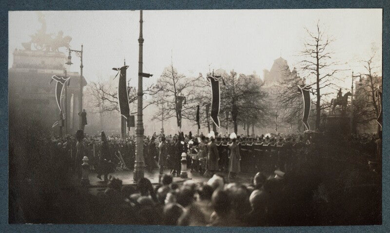 'the funeral procession of king george v' npg ax143966