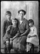 The Neville family NPG x123922