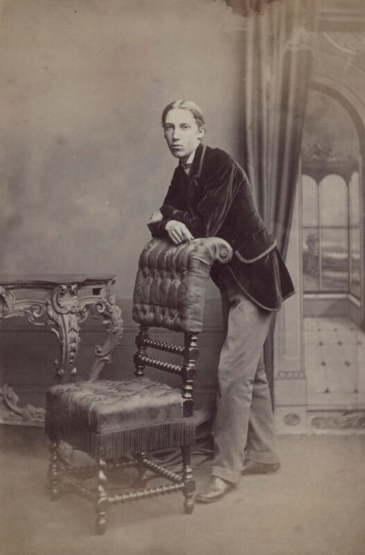 Robert louis stevenson npg x32721