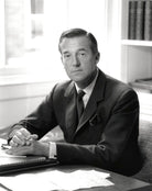 Sir Hardy Amies NPG x125751