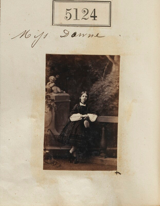 Miss downe npg ax55127